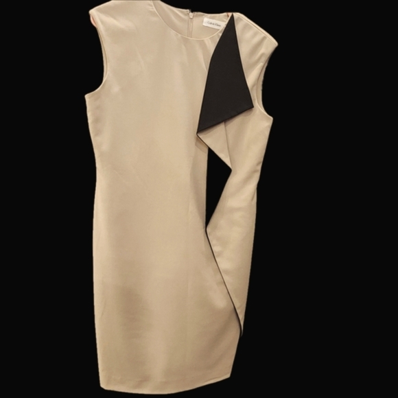 Calvin Klein Dresses & Skirts - CALVIN KLEIN RUFFLE DRESS